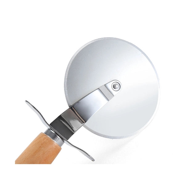 Roller Pizza Cutter With Wooden Handle