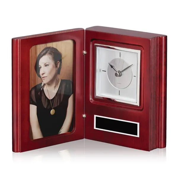 Petrona Clock