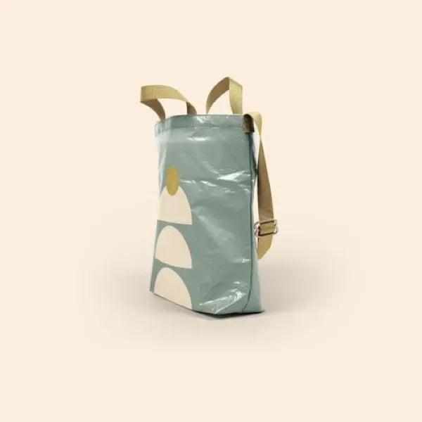 PUDDLE JUMPER - LAMINATED NON-WOVEN RPET