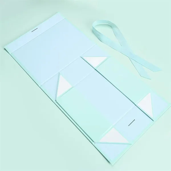 Elegant Ribbon Closure Gift Box