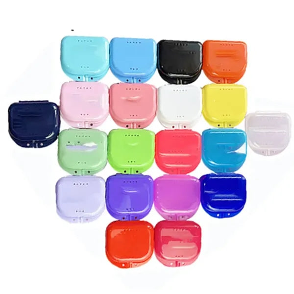 Portable Braces Fixed Denture Box With Ventilation Holes