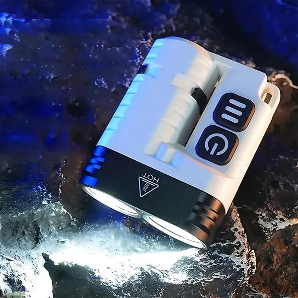 Outdoor Waterproof Aluminum Alloy Flashlight with Clip