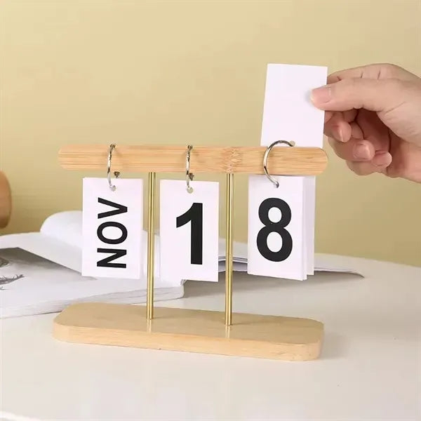 Modern Hanging Card Desk Calendar