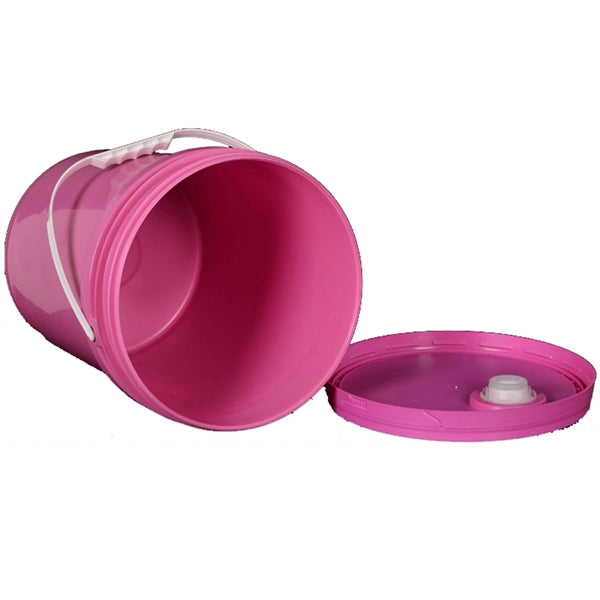 5 Gallon Plastic Bucket with handle