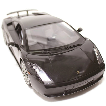 Aston Martin DBS (Scale 1:14)