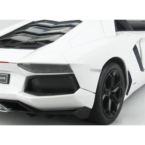 Lamborghini Aventador LP700 (Scale 1:14)
