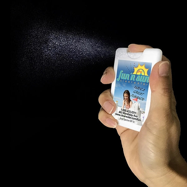 Broad Spectrum SPF 30 Sunscreen Spray in Solid White Credit