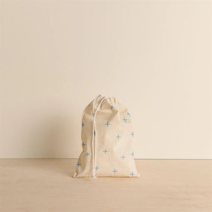 Muslin Goodie Three Shoes