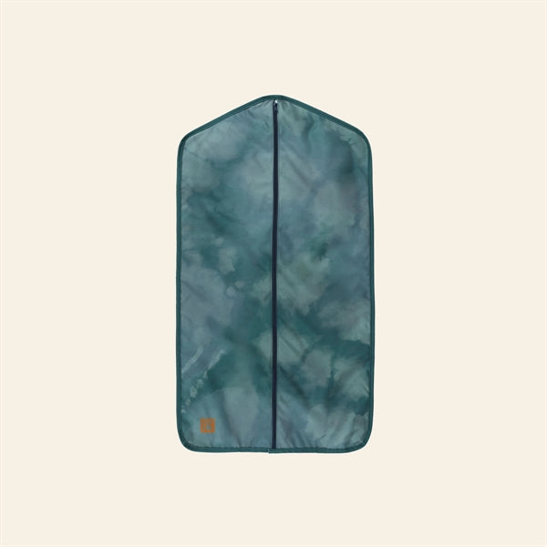 SUGAR BRITCHES YOUTH GARMENT BAG - 4CP 1000D RPET