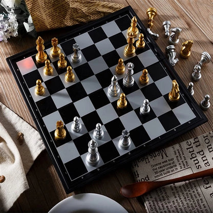 Magnetic Folding Chess Set