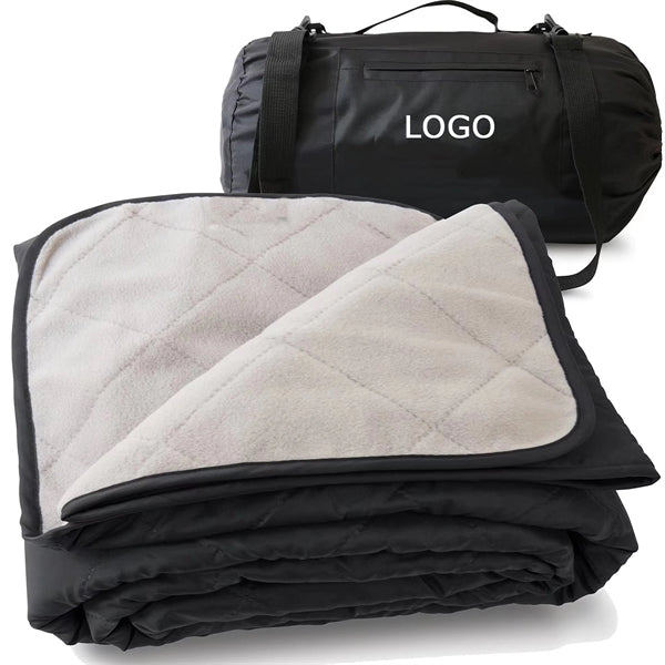 Insulated Windproof Waterproof Blanket