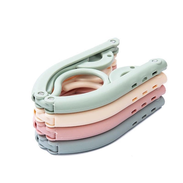 Collapsible Clothes Hanger