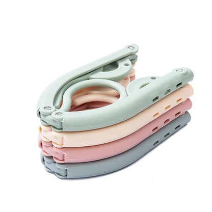 Collapsible Clothes Hanger