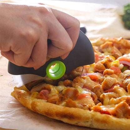 Stainless Steel Pizza Cutter With Blade Guard