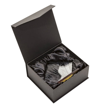 Wellington Award - White