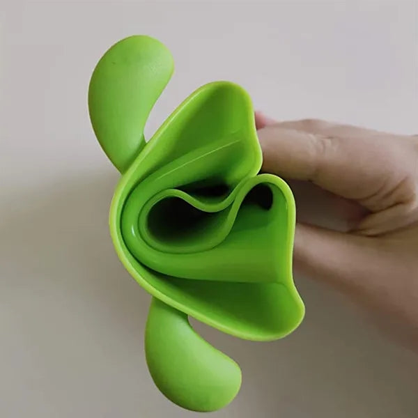 Dog Head Shaped Mitt Pot Holder
