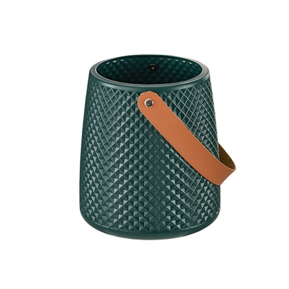 Gridded ice bucket