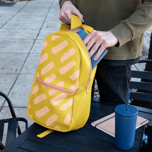 SIMPLE BACKPACK - VEGAN LEATHER
