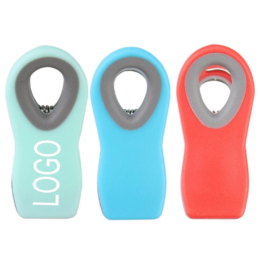 Magnetic refrigerator plastic clip