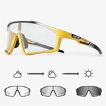 Photochromic Cycling Glasses