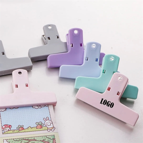 Colored Plastic Magnetic Clip
