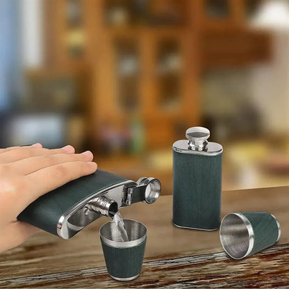 301-400ml Portable Flagon Hip Flask set