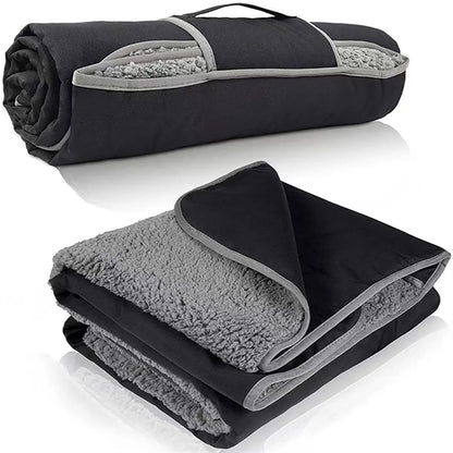 Customizable Waterproof Outdoor Blanket with Sherpa Lining