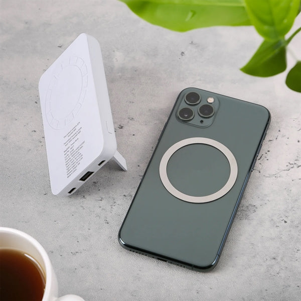 Mag5000 Wireless Magnetic Power Bank