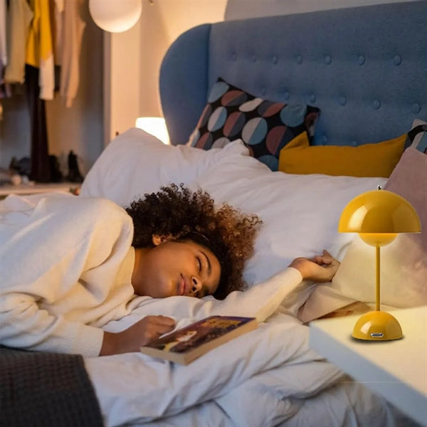 LED Flowerpot Table Lamp