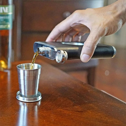 8oz Portable Hip Flask with Built In  Collapsible Shot Glass