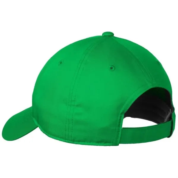 Nike Dri-FIT Swoosh Front Cap.