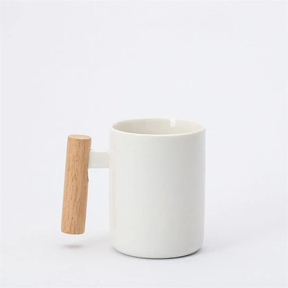 Ceramic Mug With Lid And Wooden Handle