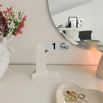 Modern Perpetual Desk Calendar
