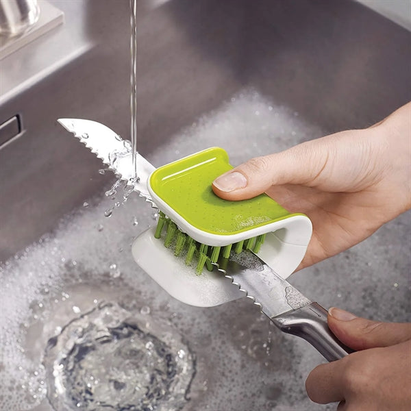 Non-Slip Blade Brush