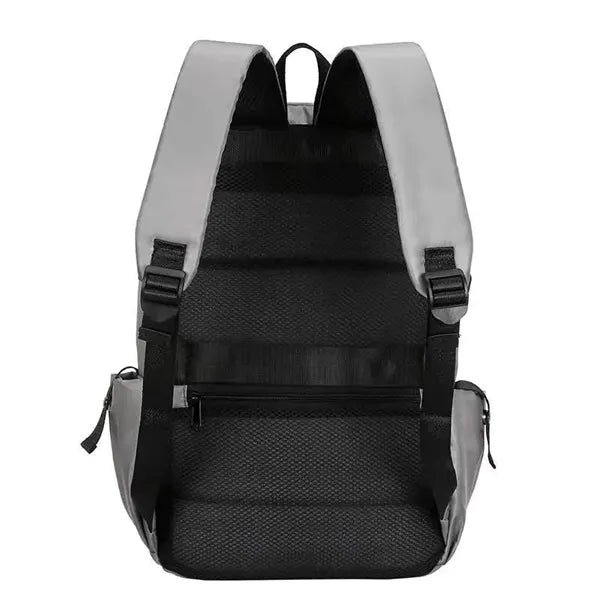 15.6in Large Capacity Functional Backpack Charging Port