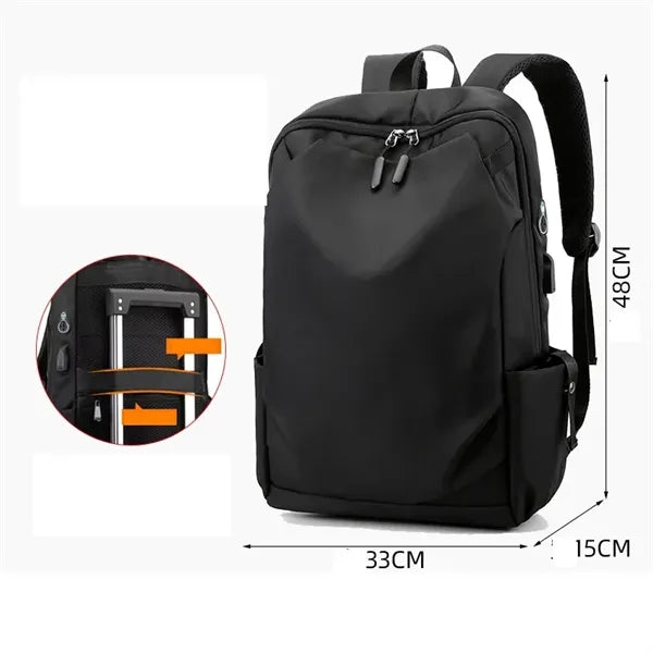 15.6in Large Capacity Functional Backpack Charging Port