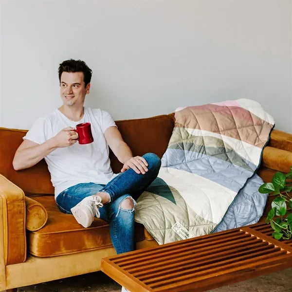 QUILTED BLANKET
