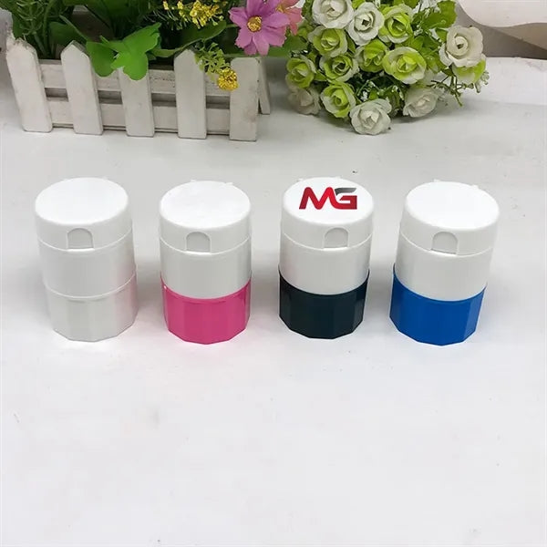 4 In 1 Pill Cutter Splitter