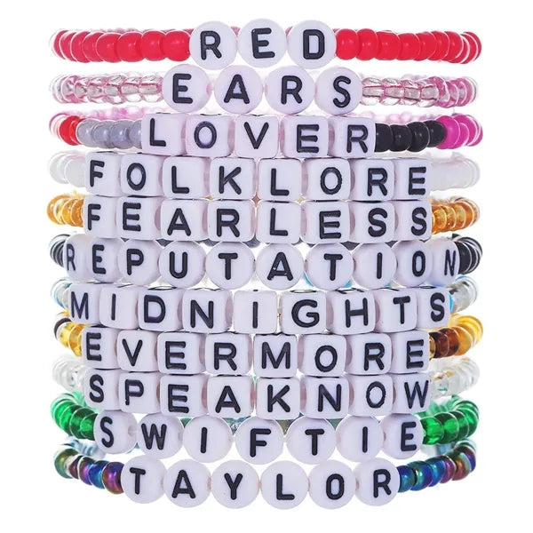 Plastic Lucky Clover Letter Stretch Bracelet