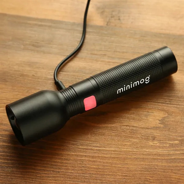 reNew Extreme Rechargeable Zoom Metal Flashlight