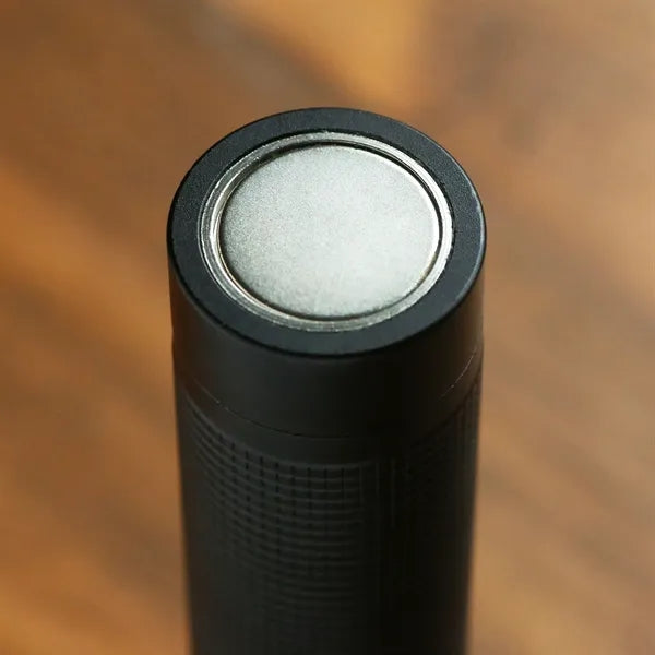 reNew Extreme Rechargeable Zoom Metal Flashlight