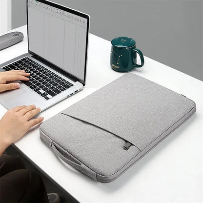 Handled 13.3/14/15.6 Inch Laptop Case Bag with Plush Lining