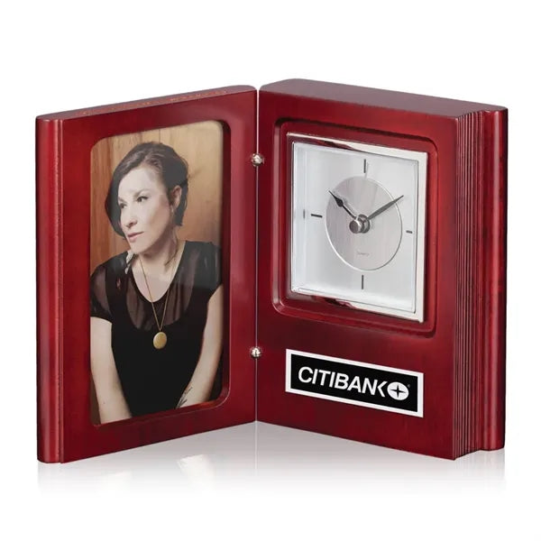 Petrona Clock