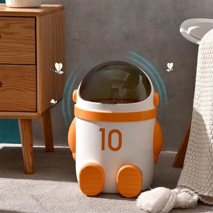 Spaceman Design Plastic Trash Can
