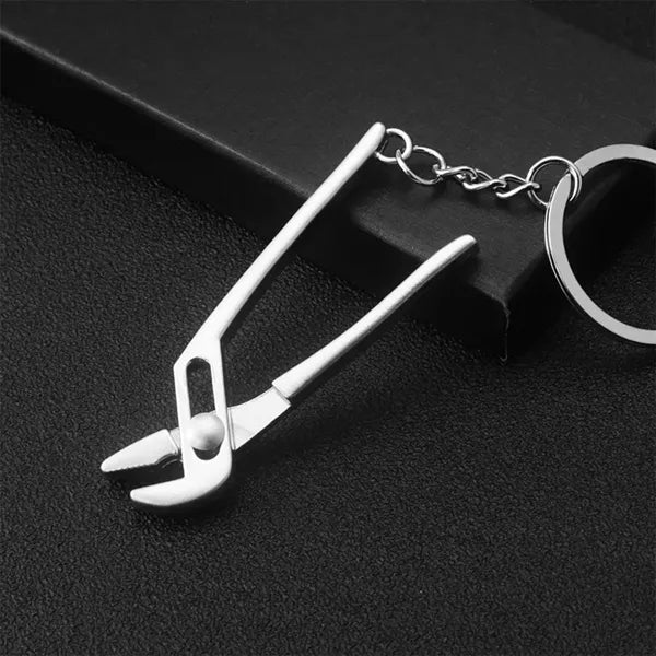 Multifunction Wrench Tool Adjustable Alloy Keychain Key Ring