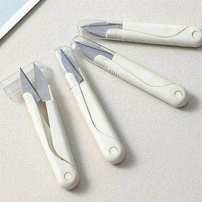 Portable Spring-loaded Thread Scissors