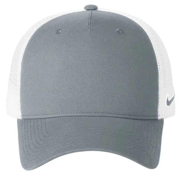 Nike Trucker Mesh Snapback Cap