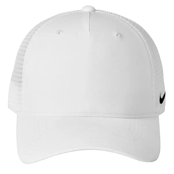 Nike Trucker Mesh Snapback Cap