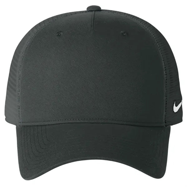 Nike Trucker Mesh Snapback Cap