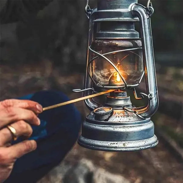 Retro Camping Lanterns Outdoor Oil Lamp for Home  Ornament